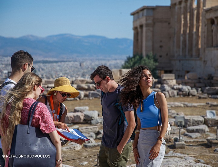 Avoid the Crowds: Acropolis Afternoon Tour with skip-the-line service (Optional: include entrance ticket)